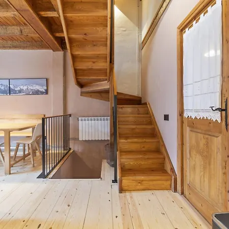Luderna - Casa Con Terraza Somont * Naut Aran
